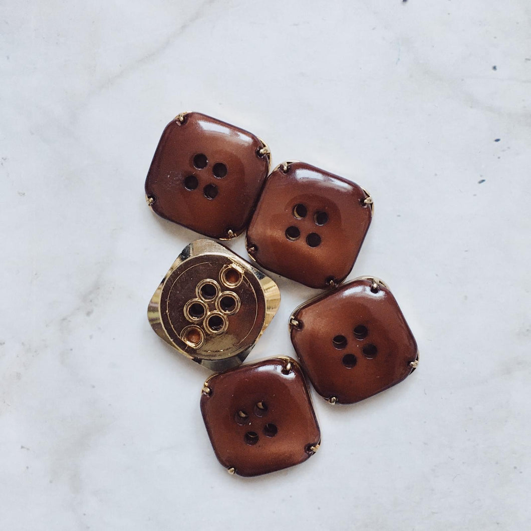LOT DE 5 BOUTONS GOBE 24MM