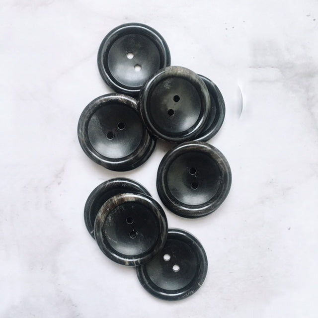 LOT DE 10 BOUTONS CARI 27MM