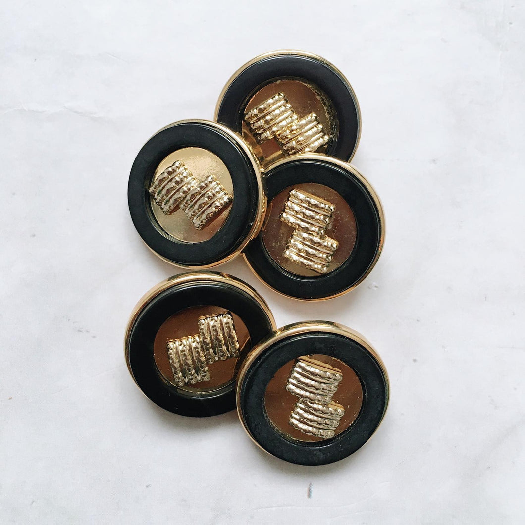 LOT DE 5 BOUTONS POL 19MM