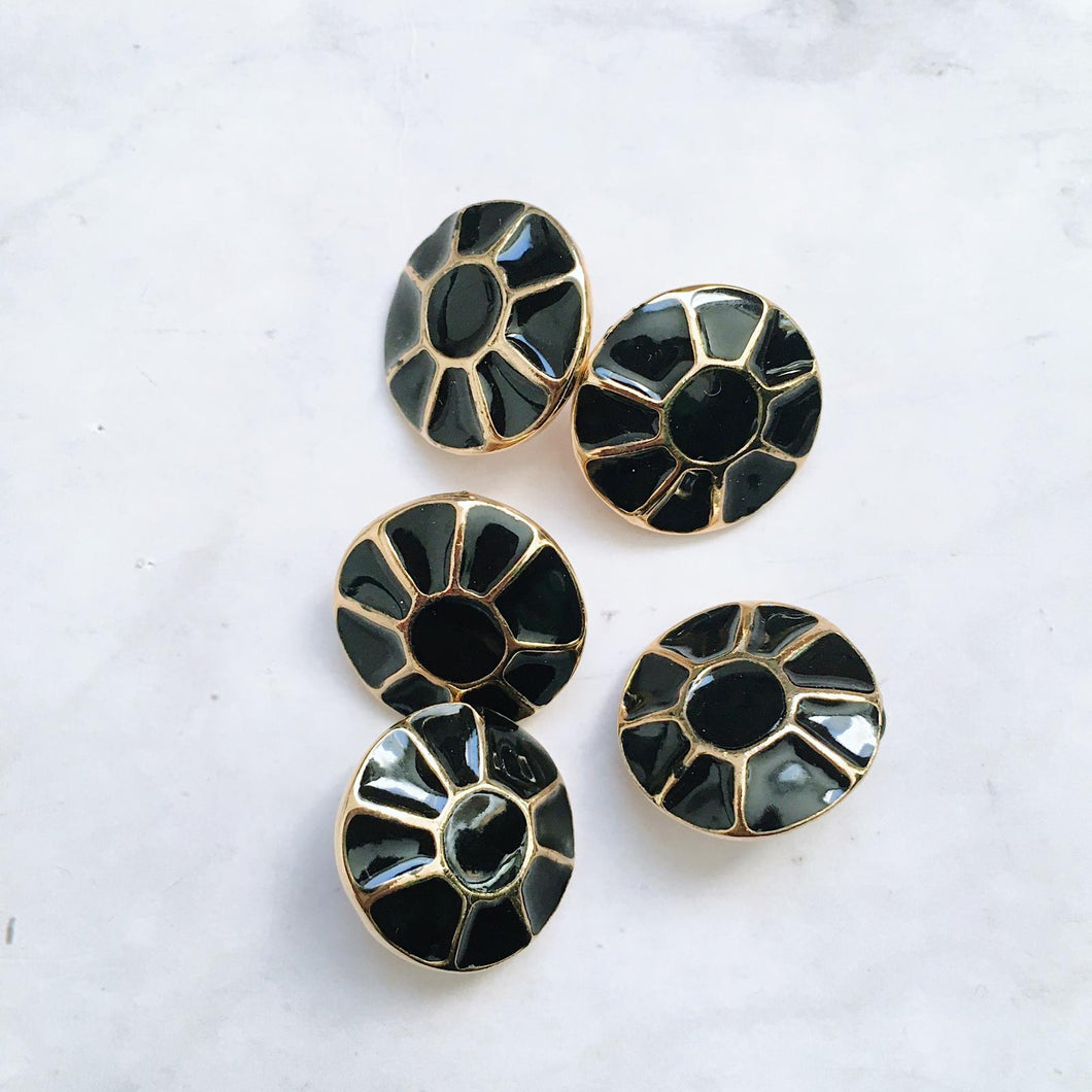 LOT DE 5 BOUTONS SORĀ 18MM